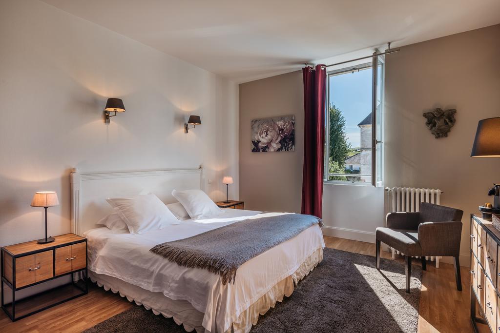 פומאר Hotel Le Clos Du Colombier 1817 Vignes & Spa מראה חיצוני תמונה